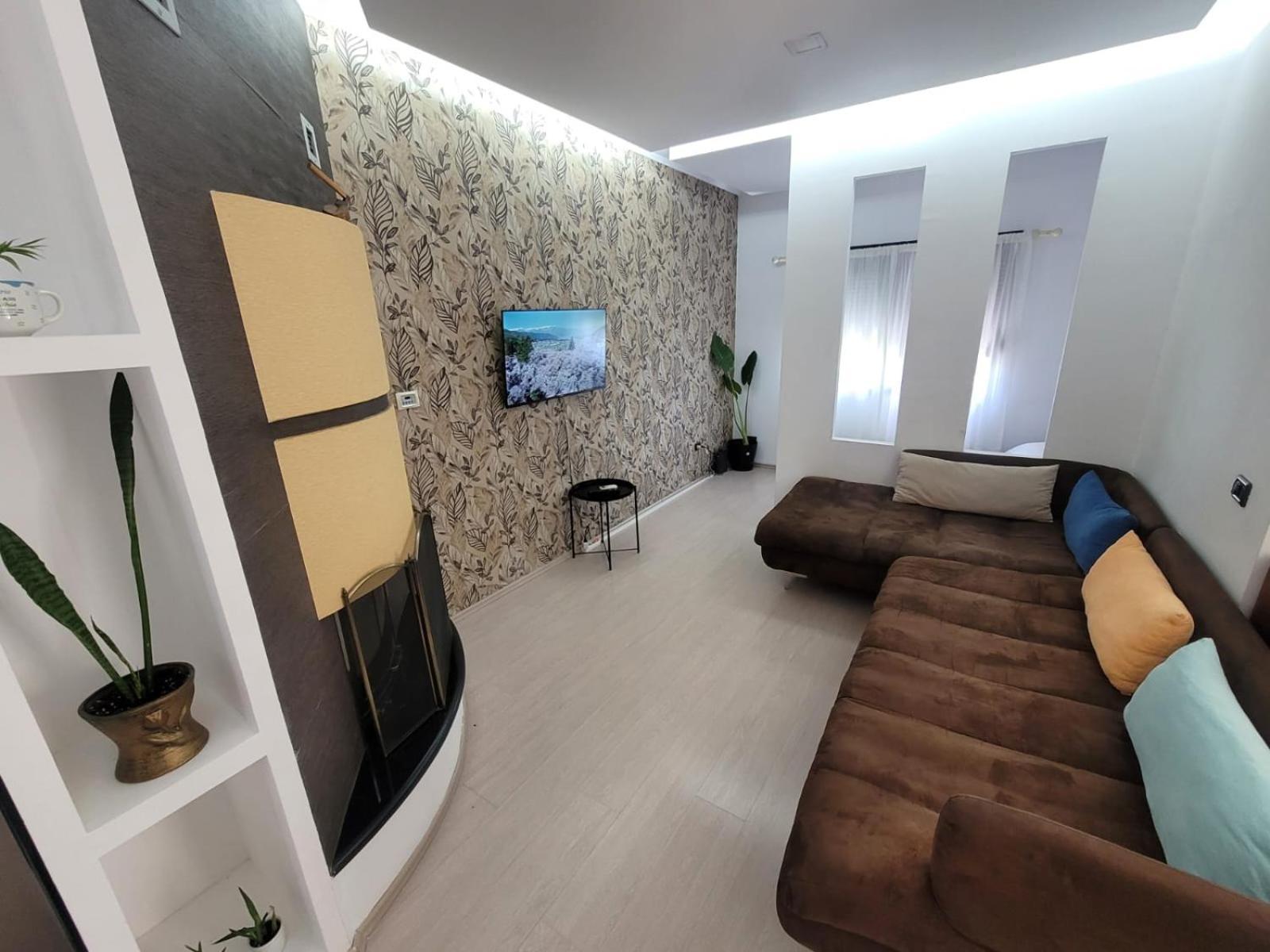An Apartment With Fireplace تيرانا المظهر الخارجي الصورة
